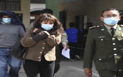 Dos funcionarios de la UPRE – Cochabamba fueron aprehendidos por el robo de 14 proyectos