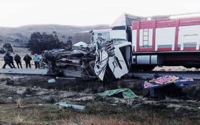Cuatro fallecidos en trágico accidente de tránsito en el trayecto a Carabuco en La Paz