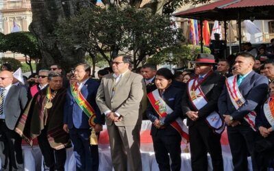 Arce y Choquehuanca presiden los actos protocolares por el 214 aniversario cívico de Chuquisaca