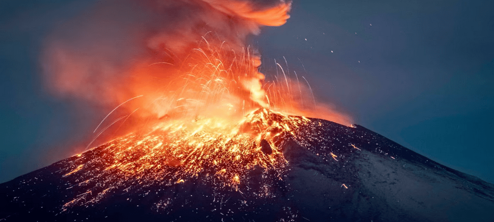 El Popocatépetl, la erupción del volcán que mantiene en alerta a México (vea el reportaje)
