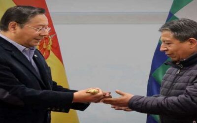 Bolivia planteará los éxitos del Modelo Económico en Cumbre de los BRICS, Arce emprendió viaje a Sudáfrica