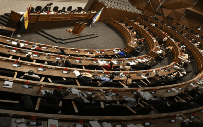 Tensa sesión en la Cámara de Diputados que trata créditos y leyes antiprórroga