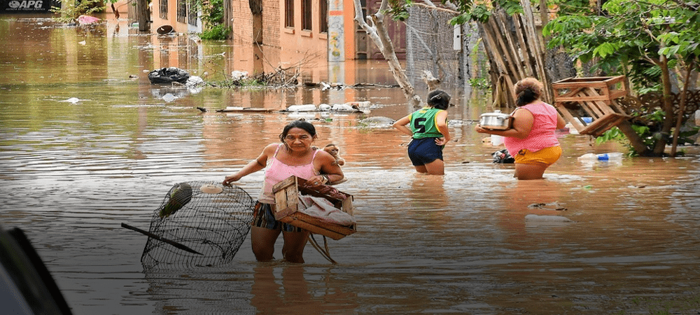 Bolivia sufre el peor castigo de las lluvias en 30 años, ahora la región amazónica de Pando soporta el desborde del río Acre