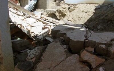 La fuerte precipitación en La Paz provocó la caída de un muro, una niña murió