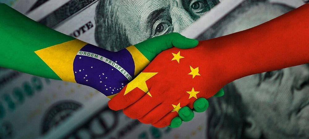 Escasez de dólares: el Gobierno fortalecerá el comercio exterior en yuanes y reales, las monedas de China y Brasil