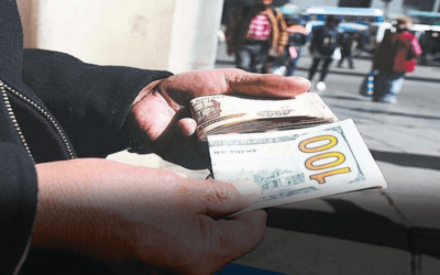 Arce instruye a la ASFI evite y sancione la especulación que dio lugar a que el dólar se dispare en el mercado negro