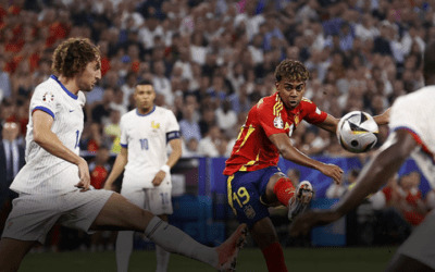 España gana 2-1 a Francia y pasa a la final de la Eurocopa