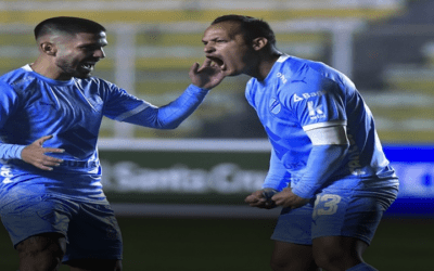 Bolívar hace valer su supremacía y le gana a Oriente en el Siles 2-0 por el Clausura