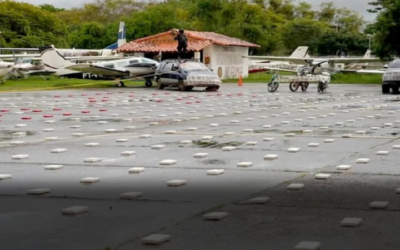 Bolivia sigue afectada por el narcotráfico: Cerca de una tonelada de cocaína en 19 bolsas de yute en Beni