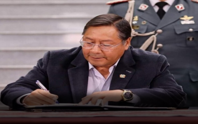 Arce promulga ley del crédito de $us 75MM de la CAF para desastres naturales