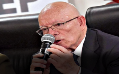 Hassenteufel asistirá a la reunión ‘por la estabilidad y la democracia’ que convocó el Gobierno