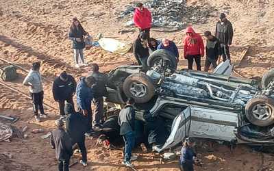 Un adulto y cuatro menores mueren luego que una vagoneta volcara en la vía Uyuni-Tupiza