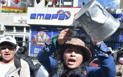 Empresarios: ‘el hambre no espera’, critican medidas del Gobierno; Ejecutivo: ‘tienen intereses políticos’