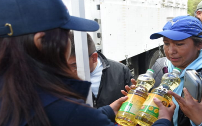 La población se desespera por aceite comestible, Emapa racionará el producto