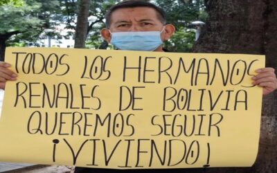 Pacientes renales en Santa Cruz se suman a las medidas en contra de Luis Arce, piden que se garantice el derecho a la salud