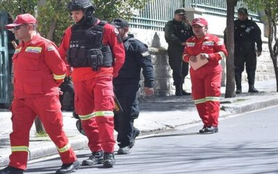 El TSE sufre atentado, Bomberos descartó, Gobierno garantiza elecciones así sea con las FFAA