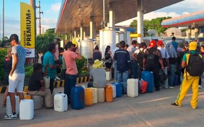 Provisión de combustibles será aún más traumática para estos días por medidas de presión en contra de Arce