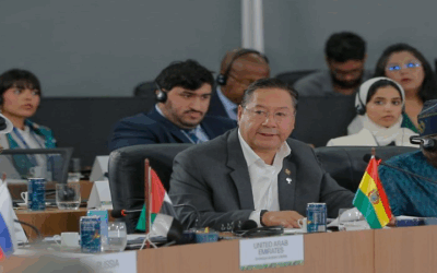 Luis Arce culpa a Evo Morales del ‘estrangulamiento’ económico de su gobierno