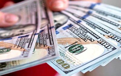 El dólar continúa su descenso en el mercado paralelo Bs 13,52 para la venta y Bs 13,49 compra, expectativa en la población