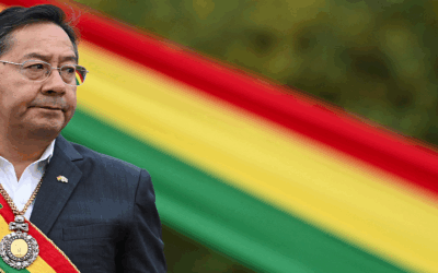 Luis Arce convoca a Rodrigo Paz y Jorge Quiroga para que den respuestas al pueblo ante la crisis que su gobierno causó