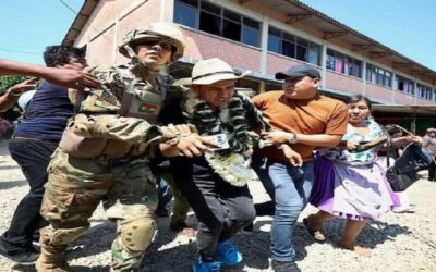 Andrónico tuvo que ser evacuado por militares, otra hubiera sido su suerte