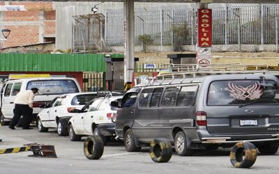 Bolivia sin diésel y gasolina: Desesperación en filas; Gobierno: se despacha al 100%, admite, se necesitan $us 55 millones por semana