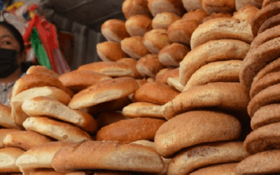 Inminente alza del precio del pan, el Gobierno no garantiza subvención de harina, panaderos fijaron el precio en Bs 1 la unidad