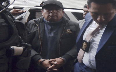 De codearse con el poder a recluso de San Pedro, Huarachi ingresó al penal enmanillado