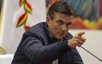 Alcaldes de Bolivia son convocados por Rodrigo Paz para analizar tarifas del transporte