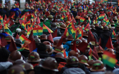 Miles de cooperativistas mineros sitian La Paz, exigen más beneficios del Estado, la abrogación del DS 5503 que quita la subvención al diésel