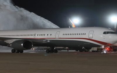 A fin de cubrir la ruta Santa Cruz-Miami, BoA alquila un Boeing 767-300ER, no hacerlo implicaba devolver $us 1,1 millones a pasajeros afectados