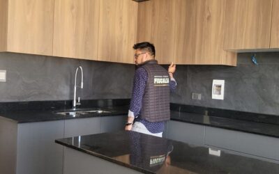 Un inmueble comprado por casi $us 1 millón por Rafael Arce, hijo del encarcelado expresidente Luis Arce fue allanado