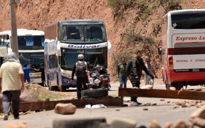 Bolivia proyecta una ley que prohíba los bloqueos, lo tipifica como delito con hasta 20 años