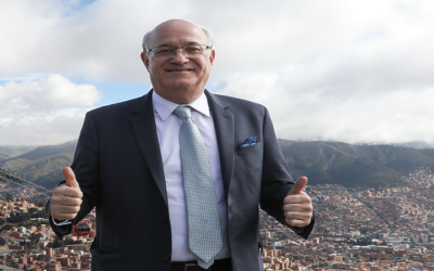 Ilan Goldfjan, el máximo ejecutivo del BID, apoya a los bolivianos en un momento crucial