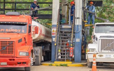YPFB y la ANH extreman esfuerzos para normalizar el abastecimiento de gasolina en Santa Cruz