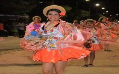 Excesos en jueves de comadres: una mujer muere al caer del noveno piso en La Paz y en Tarija varias conducidas a celdas