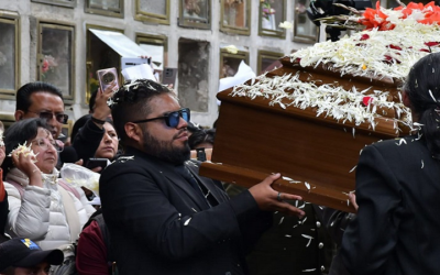 Bajó el telón del escenario de la vida, David Santalla descansa en paz, una multitud lo despidió