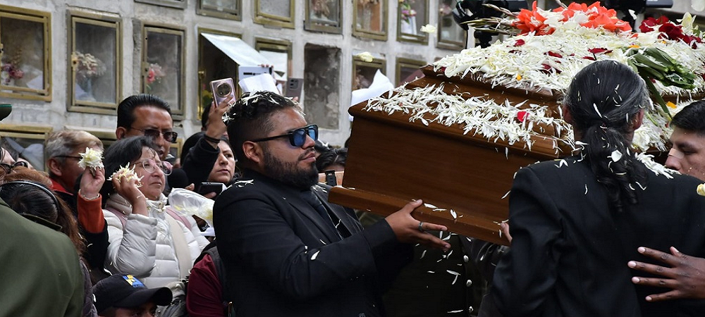 Bajó el telón del escenario de la vida, David Santalla descansa en paz, una multitud lo despidió