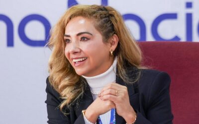 Karina Serrudo, expresidenta de la Aduana Nacional con orden de aprehensión