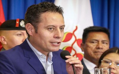 Edmand Lara advierte de golpe a la democracia y dictadura de Rodrigo Paz con el DS 5552 que limita atribuciones de la Vicepresidencia