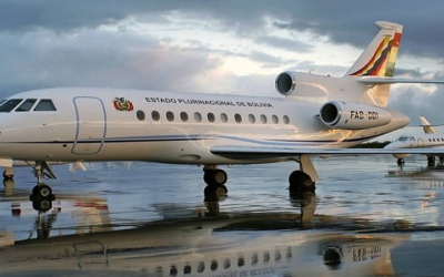 Detectan a tiempo fallas en el FAB 001 el avión presidencial que debía trasladar a Rodrigo Paz a EEUU a una reunión con Donald Trump