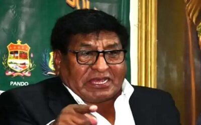 Bajan las filas en surtidores, es cierto, pero el reclamo a través del WhatsApp de YPFB un saludo a la bandera, choferes están molestos