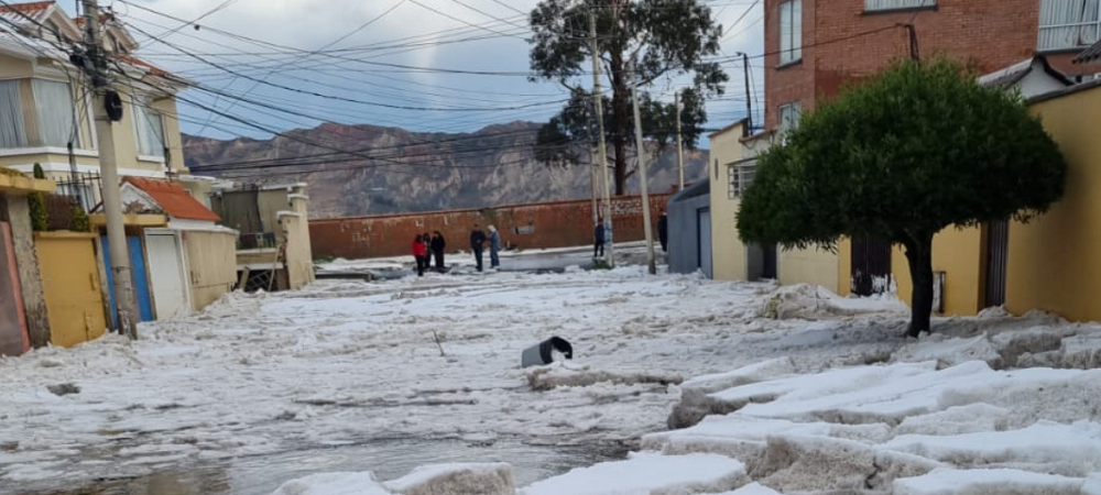 Granizada devela frágil sistema pluvial, al menos ocho barrios de la zona Sur afectados