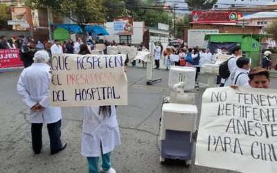 El complejo hospitalario de Miraflores se sume en la peor crisis, ‘no hay dinero ni para un paracetamol’