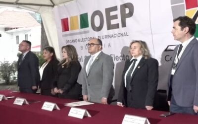 En jornada lluviosa, el OEP dio por inaugurado la jornada eleccionaria subnacional
