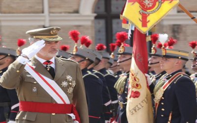 El Rey de España llega a La Paz, cumplirá una agenda intensa con empresarios y residentes españoles