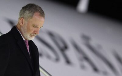 Felipe VI está en La Paz, Rodrigo Paz lo recibe este viernes en Palacio, llega para afianzar la hermandad Bolivia-España