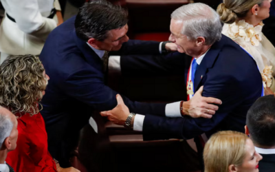 Mientras Rodrigo Paz se acerca, José Antonio Kast ordena barreras físicas en la frontera Chile-Bolivia