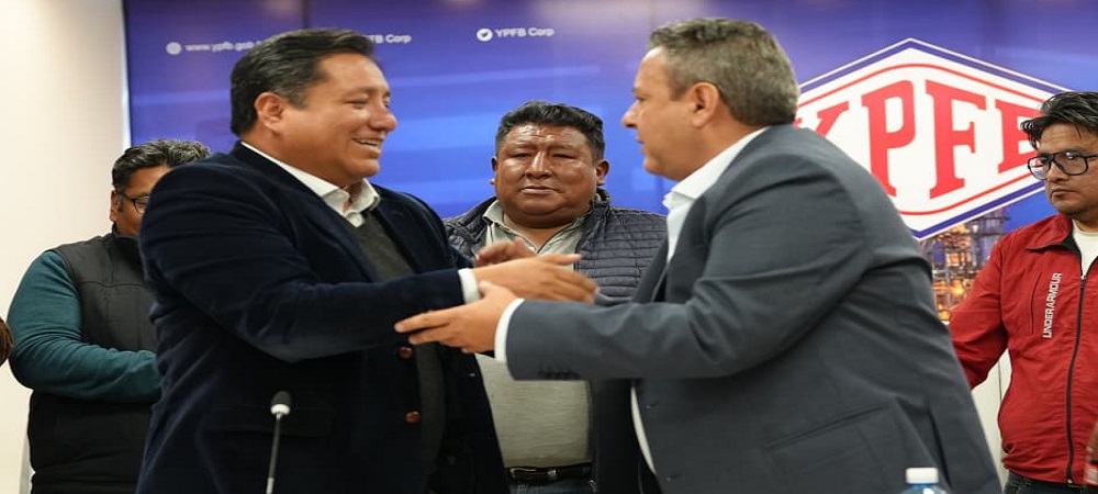 YPFB desactiva bloqueos de transportistas y dice que solucionó el problema de la mala gasolina