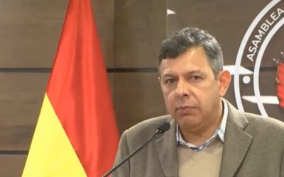 Fuera de todo contexto, Presidente del Senado dice que el problema de la mala gasolina ‘está solucionado’